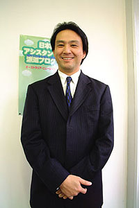 日本人ビザコンサルタント　松本圭司さん